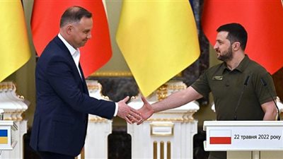 التوتر التجاري يُشعل أزمة بين أوكرانيا وبولندا