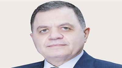 وزير الداخلية يهنئ وزير القوى العاملة بعيد العمال