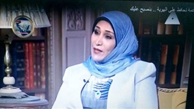 فكرية أحمد: 