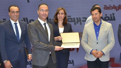 وزير الشباب والرياض: نستهدف تقديم رؤية وطنية نحو بناء الجمهورية الجديدة
