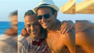 آسر ياسين ينعي مصطفى درويش