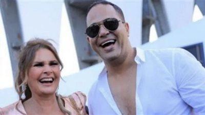 يسرا ناعية مصطفى درويش: 