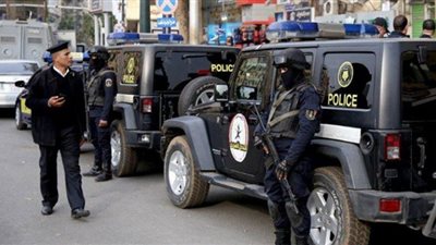 رصد 30 طن قمح محلي بحوزة مدير مصنع أعلاف