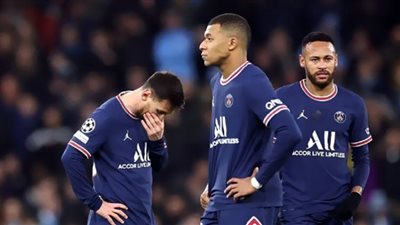 باريس سان جيرمان يسقط أمام لوريان بثلاثية بالدوري الفرنسي