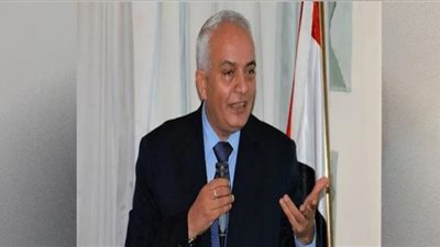 التعليم تحسم مصير الطلاب العائدين من السودان (فيديو)