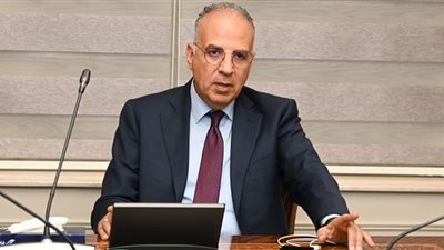 الري تزيل 80196 مخالفة على نهر النيل.. فيديوجراف