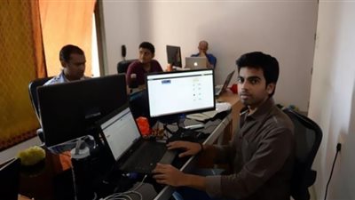 القبض على عصابة هندية مختصة في الاحتيال الألكتروني