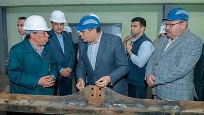 وزير الدولة للإنتاج الحربي يجري زيارة مفاجئة لـ