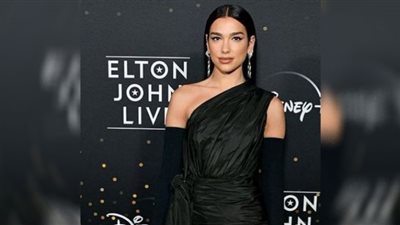 دوا ليبا تشبه الأميرات في حفل MetGala2023 وتزينت بعقد ألماسي ب 10 ملايين دولار