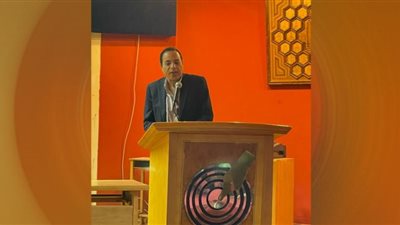 جمال عبدالرحيم يقترح جائزة باسم هشام جاد للطيران والسياحة