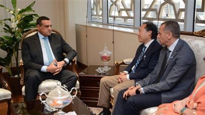 وزير التنمية يبحث مع وفد برنامج الأمم المتحدة للمستوطنات البشرية التعاون المشترك