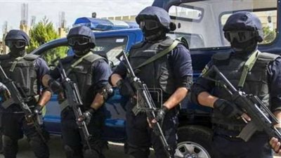 القبض على عصابة تقليد العملات الوطنية
