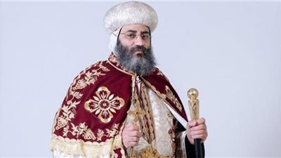 الأنبا فيلوباتير يواصل اجتماع الأقباط في أبوقرقاص