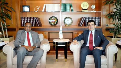 مدير الإيسيسكو يستقبل المدير العام للمنظمة العربية للتنمية الزراعية