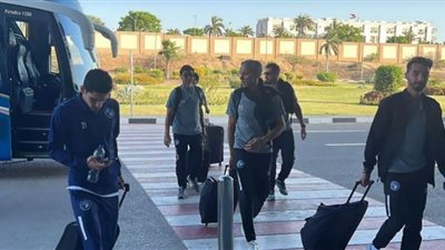 بعثة بيراميدز تغادر القاهرة متجهة للإمارات لمواجهة الأهلي بالسوبر المصري