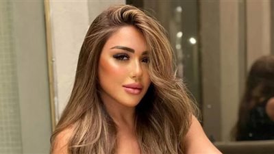 سارة سلامة نجمة لامعة في عالم الموضة (صور)