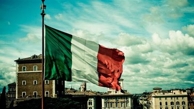 إيطاليا تدعم مُبادرات السلام بين روسيا وأوكرانيا