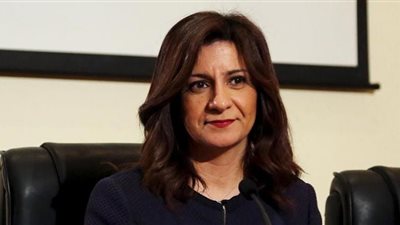 نبيلة مكرم حزينة على ابنها.. قلبي منفطر ودموعي لم تجف (فيديو)