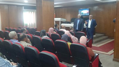  تنفيذ برنامج تدريبى على مدار يومين للعاملين بمنظومة المخلفات بمحافظة المنوفية