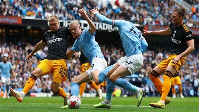 مانشستر سيتي يعزز صدارته بالدوري الإنجليزي بفوز هام على ليدز