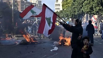 لبنان تهتزّ.. زلالزل وأزمات اقتصادية تحاصر بيروت 