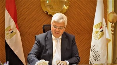 ‏وزير التعليم العالي يصل مقر جامعة مصر للمعلوماتية بمدينة المعرفة بالعاصمة الإدارية