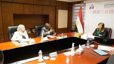 وزيرة التخطيط تلتقي ممثلي مجموعة البنك الدولي اليوم