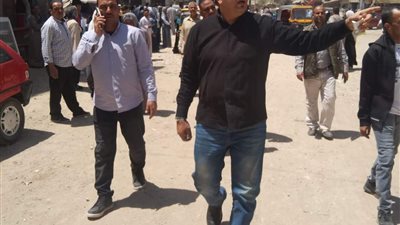 رفع الإشغالات والباعة الجائلين بشوارع إطسا في الفيوم 