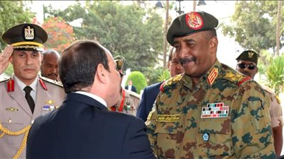 البرهان يوجه الشكر للرئيس السيسي.. كرم مصر تجاه السودانيين أزلي