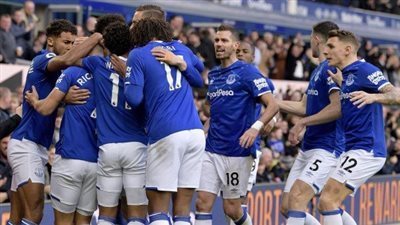 دوايت ماكنيل يسجل على طريقة الكبار في الدوري الإنجليزي 