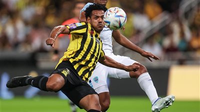 اتحاد جدة يضرب أبها بثلاثية في الشوط الأول من دوري روشن 