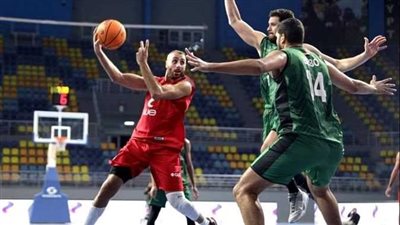 الكشف عن طاقم تحكيم مباراة الأهلي والاتحاد في نهائي دوري السوبر لكرة السلة 