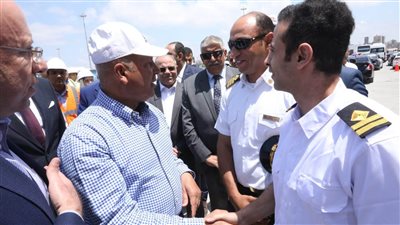 افتتاح رئاسي لمحطة تحيا مصر متعددة الأغراض قريًبا ووزير النقل يتفقد التجهيزات 