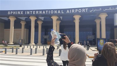 جولة تفقدية في مطار سفنكس الدولى لمحررى شئون الطيران