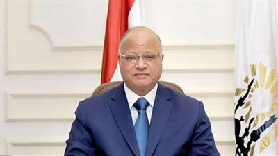 أحياء محافظة القاهرة تشن حملات لضبط السلع مجهولة المصدر وغير المطابقة للمواصفات