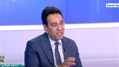 د.أيمن محسب يشيد بالحوار الوطني.. يقضي على البيروقراطية