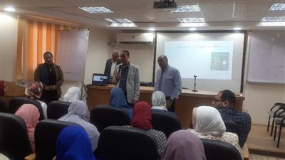 صحة البحيرة تنظم ندوة عن