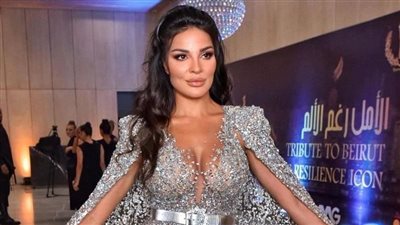 شرطة الموضة تشيد بجمال نادين نسيب نجيم في قطر (صور)