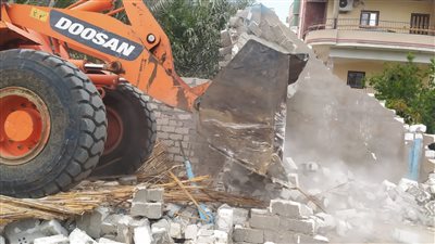 الإسماعيلية تواصل إزالة التعديات على الأراضى الزراعية وأملاك الدولة
