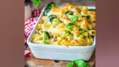 طريقة عمل سلطة باستا بالدجاج والبروكلي