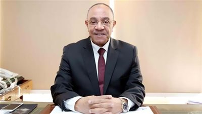 تجارية الجيزة تخاطب الوزارة لتعميم الدفع الإلكتروني بالسجل التجاري