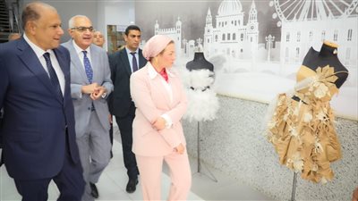 وزيرة البيئة تفتتح حفل توزيع جوائز مسابقة طلاب الجامعات عن التغيرات المناخية 