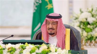 خادم الحرمين الشريفين يدعو الرئيس الجزائري لحضور القمة العربية