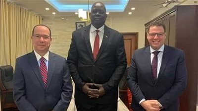 سفير مصر يلتقي القائم بأعمال وزير الخارجية والتعاون الدولي بجنوب السودان