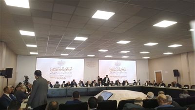 انطلاق أولى الجلسات النقاشية في الحوار الوطني