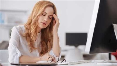 التعب والضعف علامات محتملة على الإصابة بالسرطان