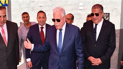 محافظ جنوب سيناء: نعمل جاهدين لدعم الأسر وتوفير بيئة صحية وآمنة لتربية الأجيال القادمة 