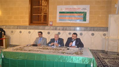 فعاليات اليوم الثاني للأسبوع الدعوي بمسجد الإمام الحسين بالقاهرة