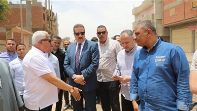 محافظ المنوفية يتفقد مركز شباب شما وبدء توصيل الصرف الصحى 