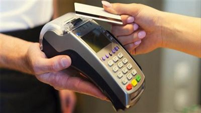 ضبط المتهم بالاستيلاء على بطاقات الدفع الإلكتروني